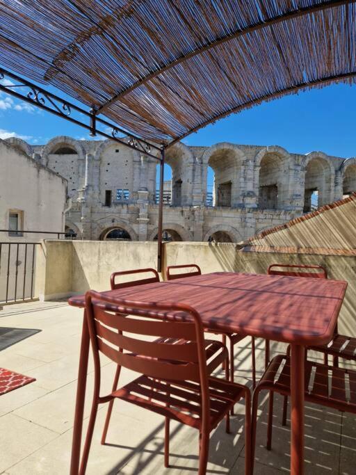 Villa Les Arenes Arles Esterno foto